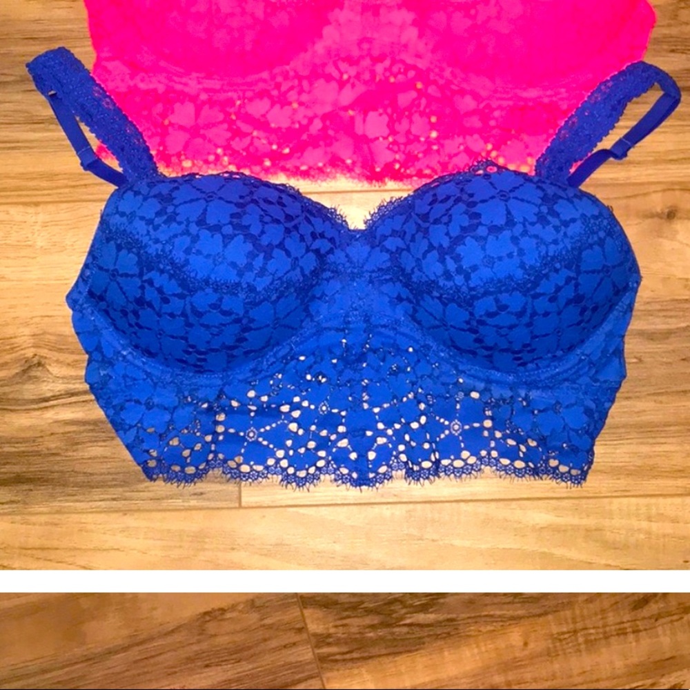 Victoria’s Secret-Pink underwire bralette
